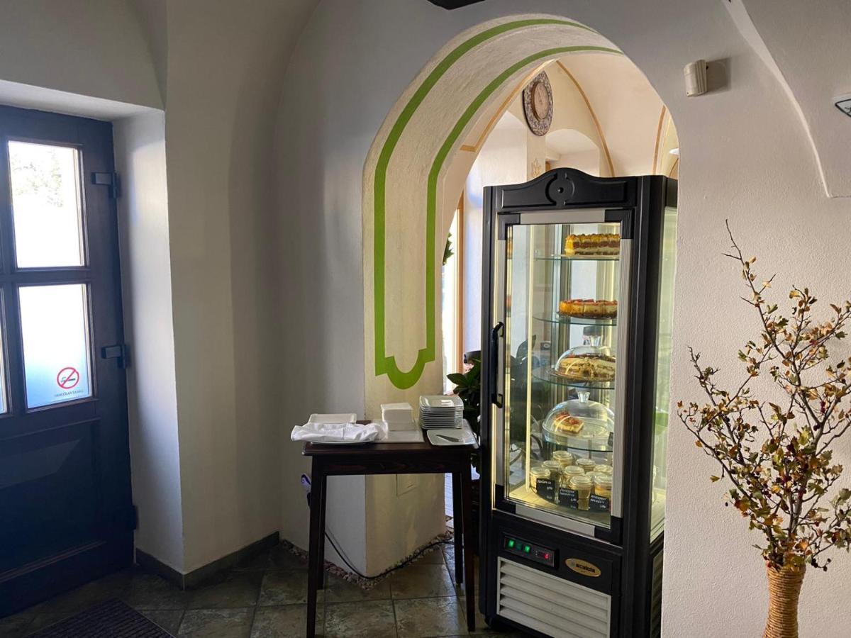 Spišská Nová Ves 维努萨旅馆酒店 外观 照片